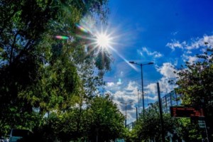 Με τι καιρό θα γιορτάσουμε την Τσικνοπέμπτη - Πού και πότε θα έχουμε βροχές και καταιγίδες