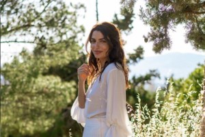 Τζένη Θεωνά: Μία σούπερ νέα μανούλα που απολαμβάνει την καθημερινότητα με τον γιο της [εικόνες] - εικόνα 2