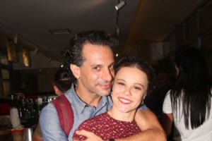 Χρανιώτης: Η συγκινητική φωτογραφία από την αίθουσα τοκετού λίγο μετά τη γέννηση του παιδιού του