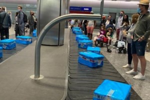 Θρίλερ στο Βερολίνο: Νεκρός Ρώσος διπλωμάτης έξω από την πρεσβεία - Επεσε από τον τελευταίο όροφο