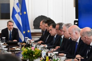 Ανδρουλάκης για Τέμπη: Απολύτως αναξιόπιστος ο Μητσοτάκης, έριξε ευθύνες παντού εκτός από τον εαυτό του