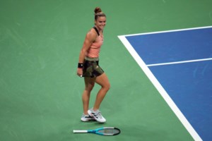 Ο Τσιτσιπάς ημίγυμνος στις Αζόρες: "Η σιωπή και η μοναξιά μπορούν επίσης να οδηγήσουν σε πρόοδο"