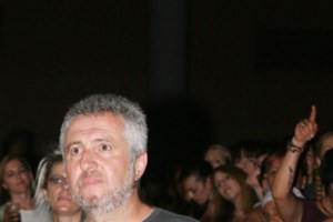 Ο Κανάκης προσπαθεί να σώσει το Ράδιο Αρβύλα από την πτώση - Φουλ επίθεση στον "γλοιώδη" Στάθη Παναγιωτόπουλο - εικόνα 5