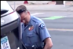 Ξέσπασε ο Τζο Μπάιντεν: Ο Ντόναλντ Τραμπ είναι "εντελώς βλάκας"