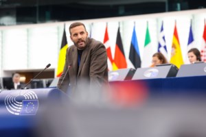 Νίκος Παππάς: Πληροφορίες ότι βρίσκεται στην Αθήνα - Φυγαδεύτηκε μέσω Γερμανίας για να γλιτώσει το αυτόφωρο - εικόνα 4