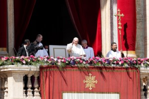 Πάπας Φραγκίσκος: Δεν μπορώ να περπατήσω - Πρέπει να υπακούσω στους γιατρούς - εικόνα 2