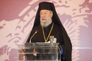 Αρχιεπίσκοπος Ιερώνυμος: Με στίχους του Γιάννη Κότσιρα το μήνυμά του στους μαθητές για τη νέα σχολική χρονιά