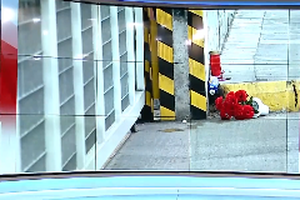 Φρίκη στο Κερατσίνι: Η 8χρονη ψυχορραγούσε και υπάλληλος του εργοστασίου την κλωτσούσε να δει αν ζει - εικόνα 2