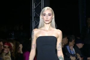 Ηλιούπολη: Συγκινητικές στιγμές στην 7η Επίδειξη Μόδας ΑΜΕΑ [βίντεο]