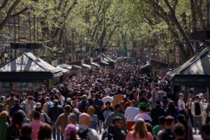 "Τα πάντα έχουν ένα όριο"- Ο δήμαρχος της Βαρκελώνης φωνάζει ότι η πόλη δεν μπορεί να απορροφήσει άλλους τουρίστες - εικόνα 5