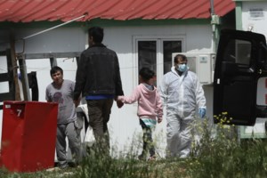 Ρόμπερτ Πάτινσον: Θετικός στον κορονοϊό - Διακόπτονται τα γυρίσματα του Μπάτμαν - εικόνα 4