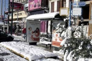 Τι πρέπει να προσέχουν οι οδηγοί κατά την οδήγηση στον πάγο ή στο χιόνι - εικόνα 2