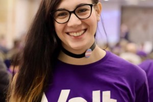 Επεισόδιο στο Αντιρατσιστικό Φεστιβάλ μεταξύ τρανς ακτιβιστριών και φεμινιστικής ομάδας: "Μας λένε άνδρες με φουστάνια" [βίντεο]