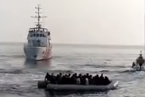 Τραγωδία στην Τουρκία: 10 άνθρωποι έχουν εγκλωβιστεί σε συντρίμμια εμπορικού κέντρου - Η στιγμή που το κτίριο καταρρέει [Βίντεο] - εικόνα 5