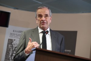 Σαμαράς, Παπανδρέου και όλο το ΠΑΣΟΚ στην ΕΣΗΕΑ για τον Σήφη Βαλυράκη -Τα "πηγαδάκια" που ξεχώρισαν [εικόνες - βίντεο] - εικόνα 8