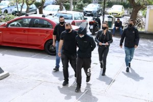 Επίθεση με καυστικό υγρό στην Κυψέλη: Προσωρινά ελεύθερος ο 25χρονος - "Ήταν μια άτυχη στιγμή"