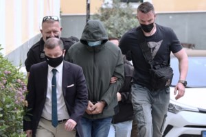 Βίος και πολιτεία Φουρθιώτη: Η trash τηλεόραση, οι αναφορές στη Βουλή για την Τζούλια και οι "σκηνοθετημένες" απόπειρες - εικόνα 2