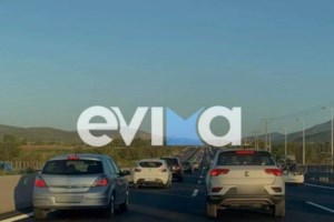 Κίνηση στους δρόμους: Μποτιλιάρισμα 14 χιλιομέτρων στον Κηφισό - εικόνα 2