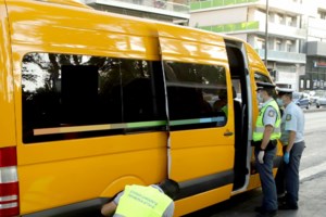 "Περιμέναμε το παιδί μας και δεν ερχόταν" λέει Ο πατέρας του 6χρονου που το ξέχασαν σε σχολικό