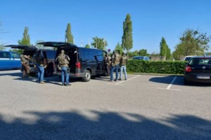 Διακινητές μεταναστών έπεσαν σε "Καταρράκτη": Ο... "Κροκόδειλος" από το Σουδάν και η μέθοδος  του… "σωσία" - εικόνα 2