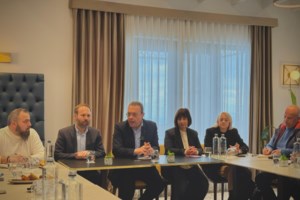 Σεισμοί: Nέα συνεδρίαση το Σάββατο των επιτροπών για τη δραστηριότητα μεταξύ Σαντορίνης και Αμοργού