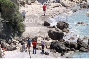 Συναγερμός στη Γλυφάδα: Σορός γυναίκας 35-40 ετών εντοπίστηκε στη θάλασσα