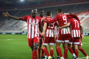 Superleague: ΠΑΟΚ - Ολυμπιακος το ντέρμπι της 4ης αγωνιστικής των Play Off - Σε ΟΑΚΑ και Λεωφόρο τα άλλα κρίσιμα ματς