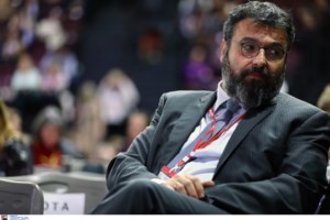 Κασσελάκης: Πόσο κόστισε η ενοικίαση του σκάφους για την εκστρατεία στα νησιά - Το τρολάρισμα Άδωνι για το "PARAFRON"