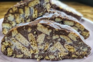 Τέλειο καλοκαιρινό πιάτο: Γεμιστή κολοκυθόπιτα χωρίς φύλλο, με 4 μόνο υλικά