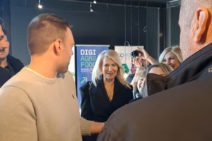 ΣΥΡΙΖΑ: Επιχείρηση "ενότητα" από τον Κασσελάκη μετά τις διαφοροποιήσεις Παππά και Πολάκη