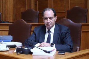Δημοσκοπήσεις: Τα Τέμπη και η ακρίβεια απειλούν τη Νέα Δημοκρατία, σημάδια φθοράς ενόψει ευρωεκλογών