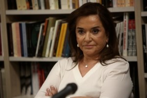 Μπακογιάννη για παρακολούθηση Ανδρουλάκη: Δεν το ήξερε ο πρωθυπουργός - Για να κάνεις ένα λάθος πρέπει να το ξέρεις