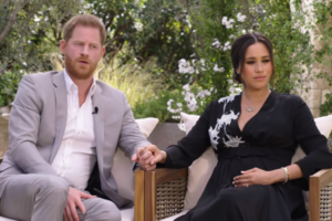 Βασιλική διπλωματική βόμβα: Ο Χάρι και η Μέγκαν προσεύχονται να μην πεθάνει ο πρίγκιπας Φίλιππος - εικόνα 2