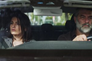 "Σπασμένη Φλέβα": Εσπασε τα κοντέρ η ταινία του Γιάννη Οικονομίδη - Πόσα εισιτήρια πούλησε μέσα σε τέσσερις ημέρες - εικόνα 4