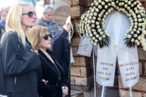 "Τι μου κάνετε ρε παιδιά" - Δάκρυσε ο Μιχαλάκης για την Σωσώ: "Κανείς μας δεν το πιστεύει πως "έφυγε" η Καίτη"