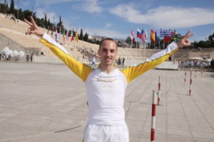 Χρυσός Ολυμπιονίκης της Αθήνας κατηγορείται για τρεις δολοφονίες - εικόνα 2