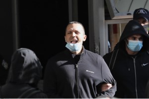 Θεσσαλονίκη: Προκαλεί η Χρυσή Αυγή - Ετοιμάζει συγκέντρωση με τίτλο "Ένα χρόνο μετά, δεν μας λύγισε κανείς" [Εικόνες]