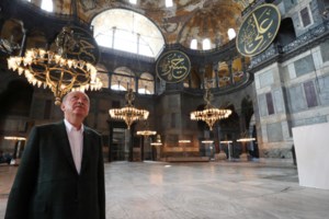 Ο Πάπας Φραγκίσκος επιμένει: "Σκέφτομαι την Αγία Σοφία και πονάω πολύ" - εικόνα 2