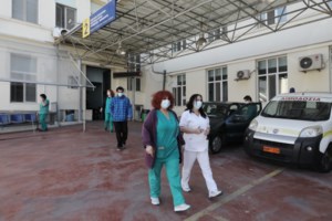 Πρωτοφανές έγκλημα στον Ερυθρό Σταυρό: Συγκλονίζουν οι γιατροί - Πώς ο 60χρονος έβγαλε τον αναπνευστήρα 77χρονου - εικόνα 3