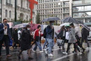 Μετάλλαξη Μποτσουάνα: Τα τέσσερα έκτακτα μέτρα για να "οχυρωθεί" η Ελλάδα - Τι ισχύει για τους ταξιδιώτες από τη Ν.Αφρική