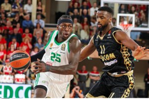 Αλμπα Βερολίνου-Ολυμπιακός 92-100: Με τρομερό Πίτερς γλίτωσε το κάζο και ανέκτησε την πρωτιά