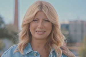 Το ξέσπασμα της Ζήνας Κουτσελίνη για τα τρολ: Παρουσιαστές έχουν ομάδες που βρίζουν άλλες εκπομπές στα social