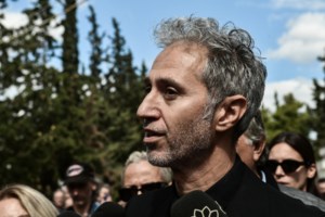 Δημήτρης Κόκοτας: "Ακόμα δεν έχει επαφή με το περιβάλλον"- "Μάχη" επί πέντε μήνες νοσηλείας - εικόνα 2