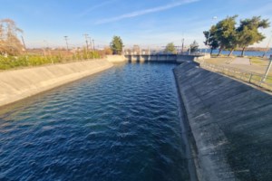 Κορωπί: 29χρονος συνελήφθη για άσκοπους πυροβολισμούς κατά την αλλαγή του χρόνου - Σφαίρα καρφώθηκε σε διπλανό σπίτι - εικόνα 3