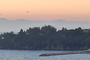 Σε υψηλά επίπεδα και σήμερα η θερμοκρασία - Πού υπάρχει πιθανότητα βροχοπτώσεων