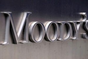 Moody’s: Αναβάθμισε  έξι ελληνικές τράπεζες - Βελτίωση της ελληνικής οικονομίας