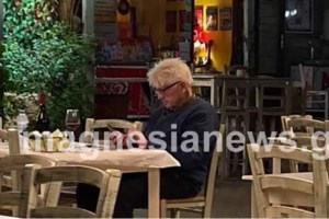 Ο πατέρας του Τζόνσον μιλάει από το Πήλιο: "Ούτε περιφρονώ ούτε παραβιάζω τους κανόνες για τον κορονοϊό" [Βίντεο]