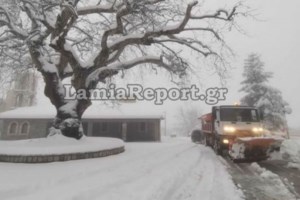 Απαγορεύτηκε η κυκλοφορία των βαρέων φορτηγών στην παλαιά εθνική Ελευσίνας - Θήβας λόγω της κακοκαιρίας