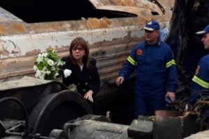 Προεδρικό: Τα μηνύματα, τα πηγαδάκια, ο γάμος Κασσελάκη και οι εμφανίσεις - Οι άψογες, οι υπερβολικές και οι εκτός θέματος - εικόνα 3