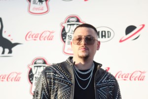 Mad Clip: Νέο βίντεο-ντοκουμέντο καταγράφει τη στιγμή που ο τράπερ χάνει τον έλεγχο της Πόρσε - εικόνα 2